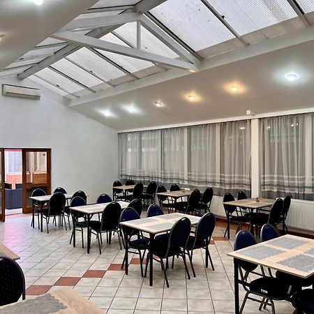 Hotel Akademia Kosice Luaran gambar
